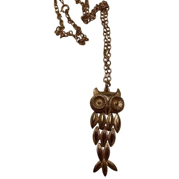 Avon 1970s Articulated Owl Necklace — 24” - Picture 3 of 6